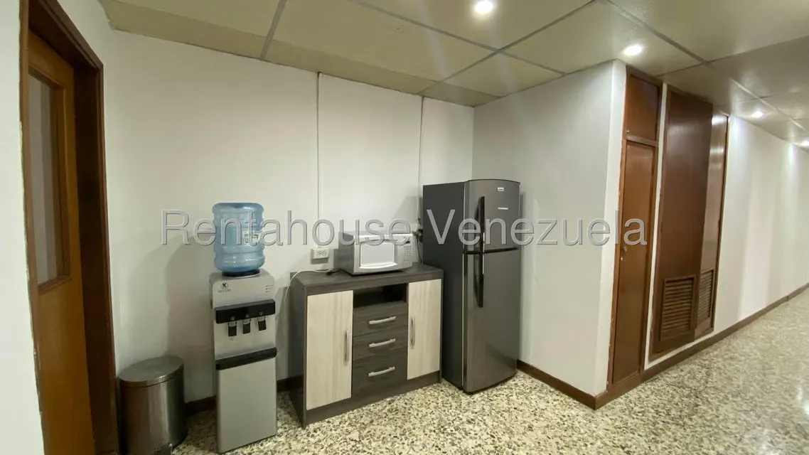 Local Comercial en Alquiler en El Milagro, Zulia - 8
