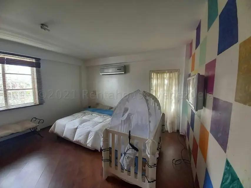Casa (Multipes Niveles) en Venta en La Lagunita Country Club, Distrito Metropolitano - 19