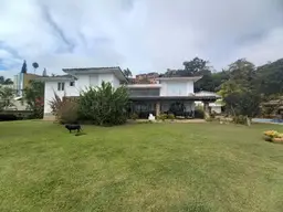 Vista 44