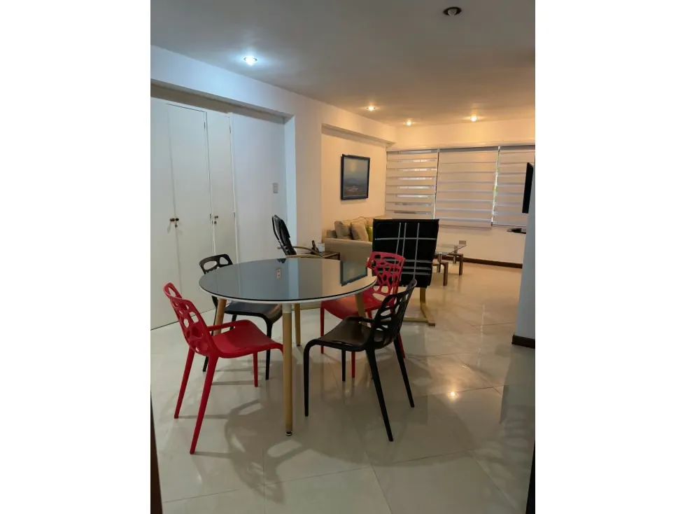 Alquilo apartamento 65m2 La Castellana 4964