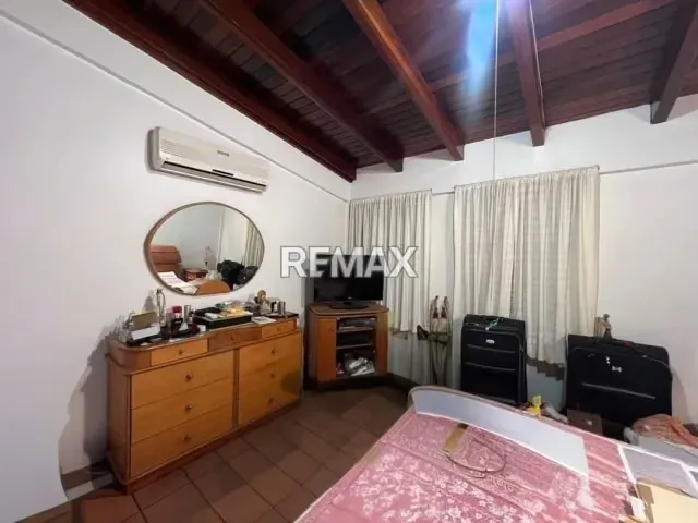 CASA EN VENTA - LOS DOS CAMINOS - 12