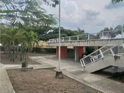 View 10
