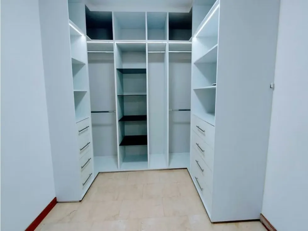 Se vende Apto 162 m² -3h/3b/2p en Los Naranjos de Las Mercedes - 8
