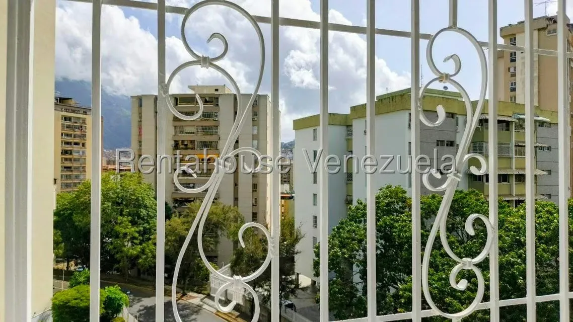 Apartamento (1 Nivel) en Alquiler en La Urbina, Distrito Metropolitano - 22