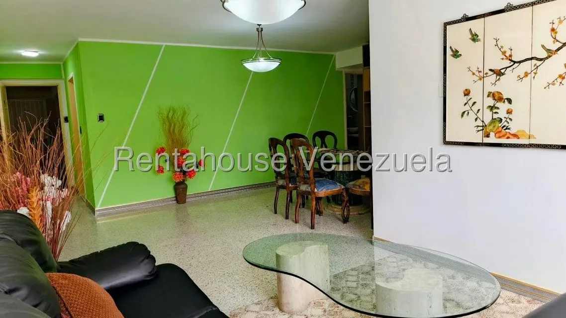 Apartamento (1 Nivel) en Alquiler en La Urbina, Distrito Metropolitano - 23