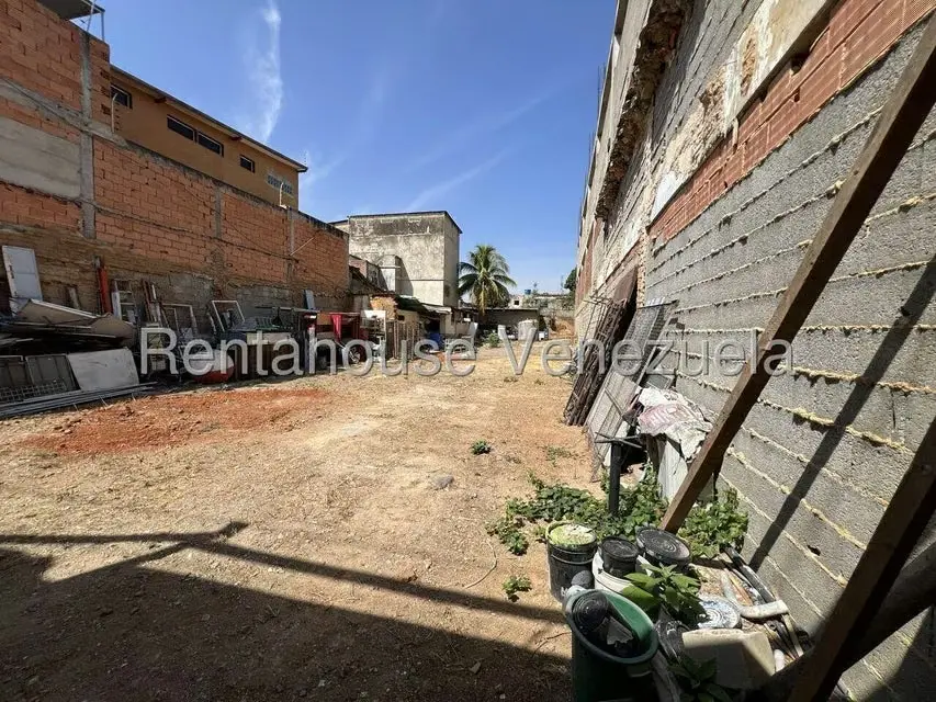 Terreno (Comercial) en Venta en Centro, Lara - 11