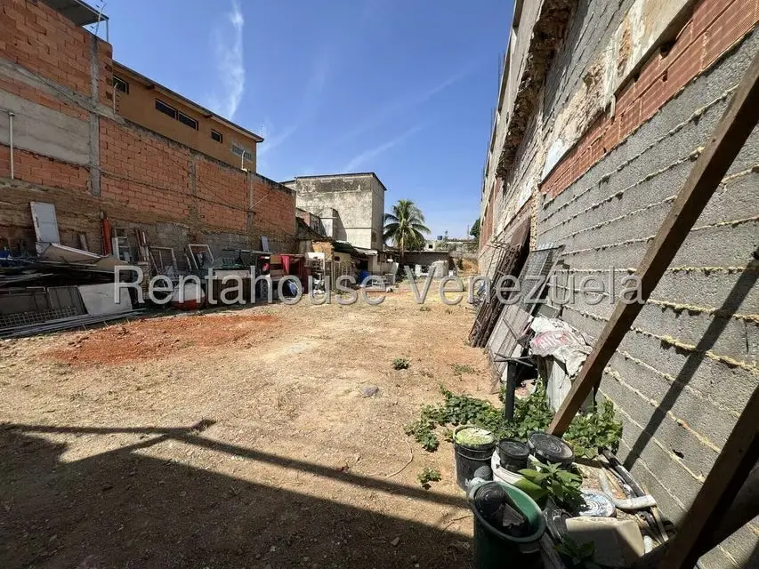 Terreno (Comercial) en Venta en Centro, Lara - 14