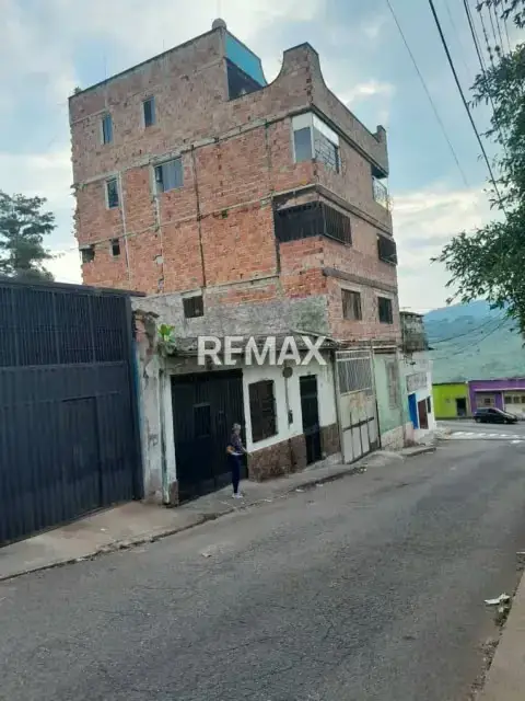 Edificio en venta Centro. Calle 7 carrera 3. San Cristóbal. Estado Táchira