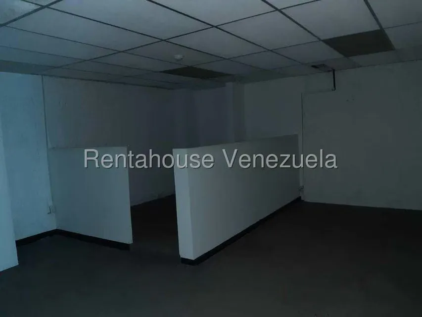 Oficina en Alquiler en Zona Industrial, Carabobo - 13