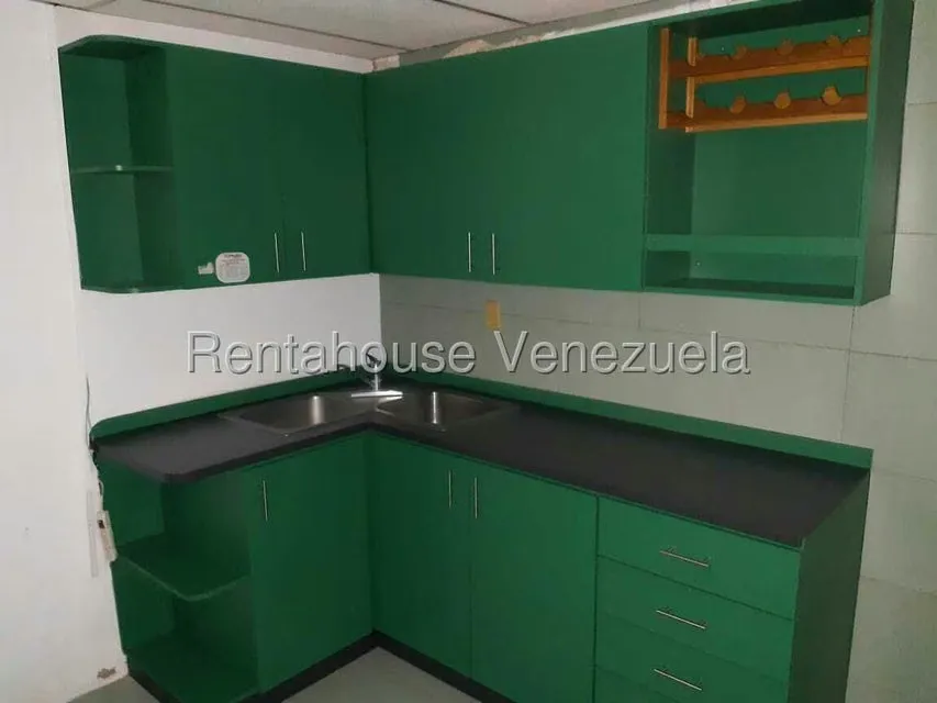 Oficina en Alquiler en Zona Industrial, Carabobo - 16