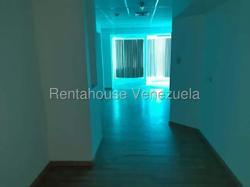 Oficina en Alquiler en Zona Industrial, Carabobo - 20