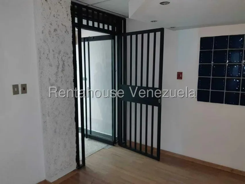 Oficina en Alquiler en Zona Industrial, Carabobo - 23