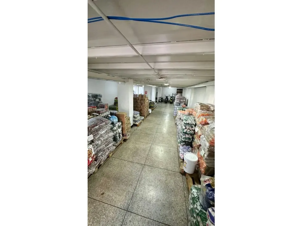 Edificio en venta 850m², 5ta Av de Pérez Bonalde - 3