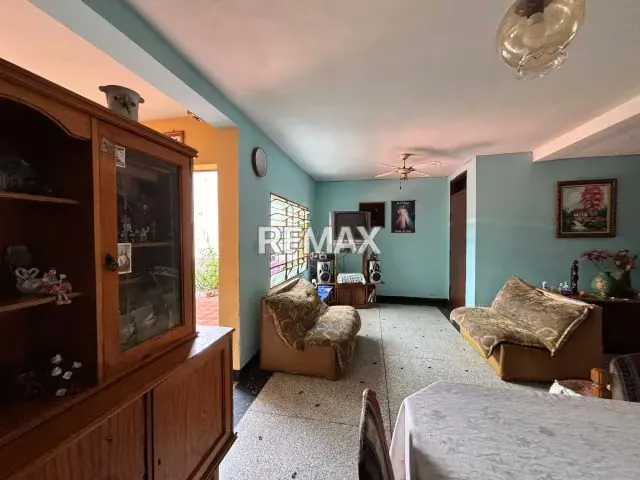 Se vende Casa en las Acacias, Maracay - 5
