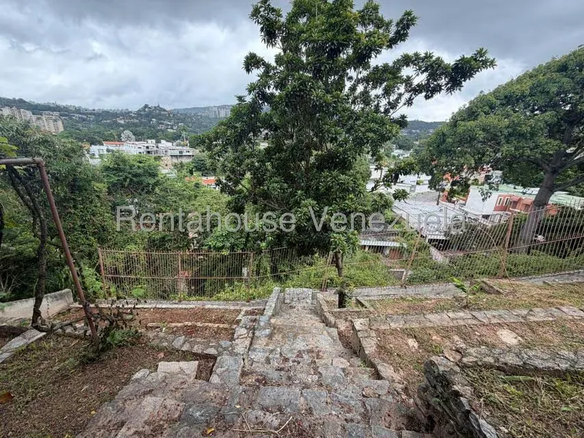 Casa (Multipes Niveles) en Venta en Prados del Este, Distrito Metropolitano - 9