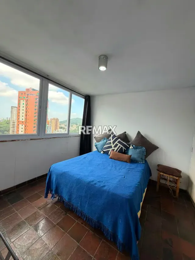 En venta Apartamento cómodo Apartamento en Las Chimeneas Valencia - calle cerrada con vigilancia - 4