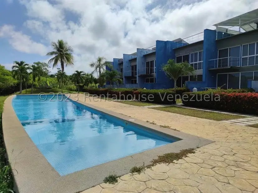 Townhouse (Multiples Niveles) en Venta en Los Canales de Rio Chico, Miranda