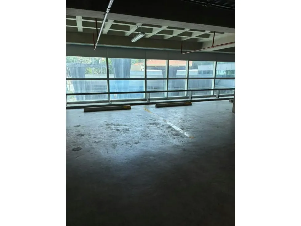 Oficina en venta o alquiler 298m², C.E la Esmeralda - 5