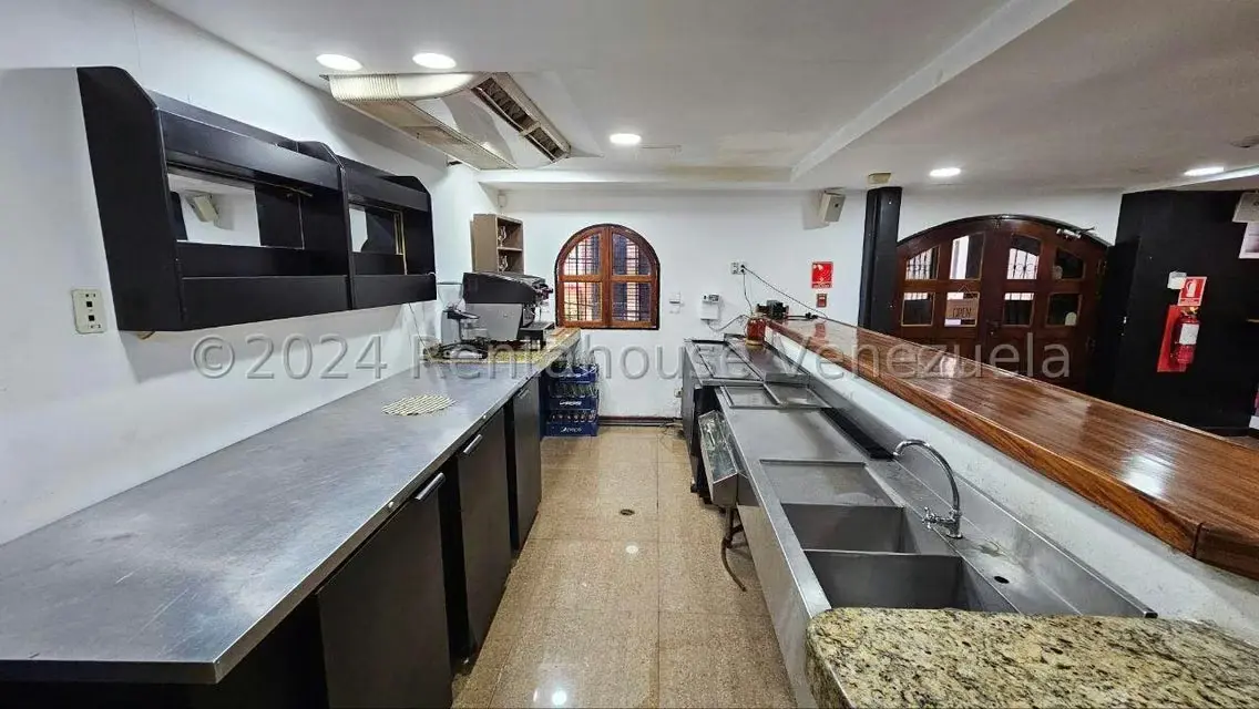 Local Comercial en Venta en Parroquia La Candelaria, Distrito Metropolitano - 11