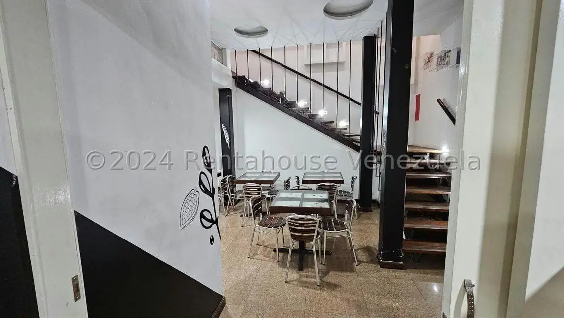 Local Comercial en Venta en Parroquia La Candelaria, Distrito Metropolitano - 17