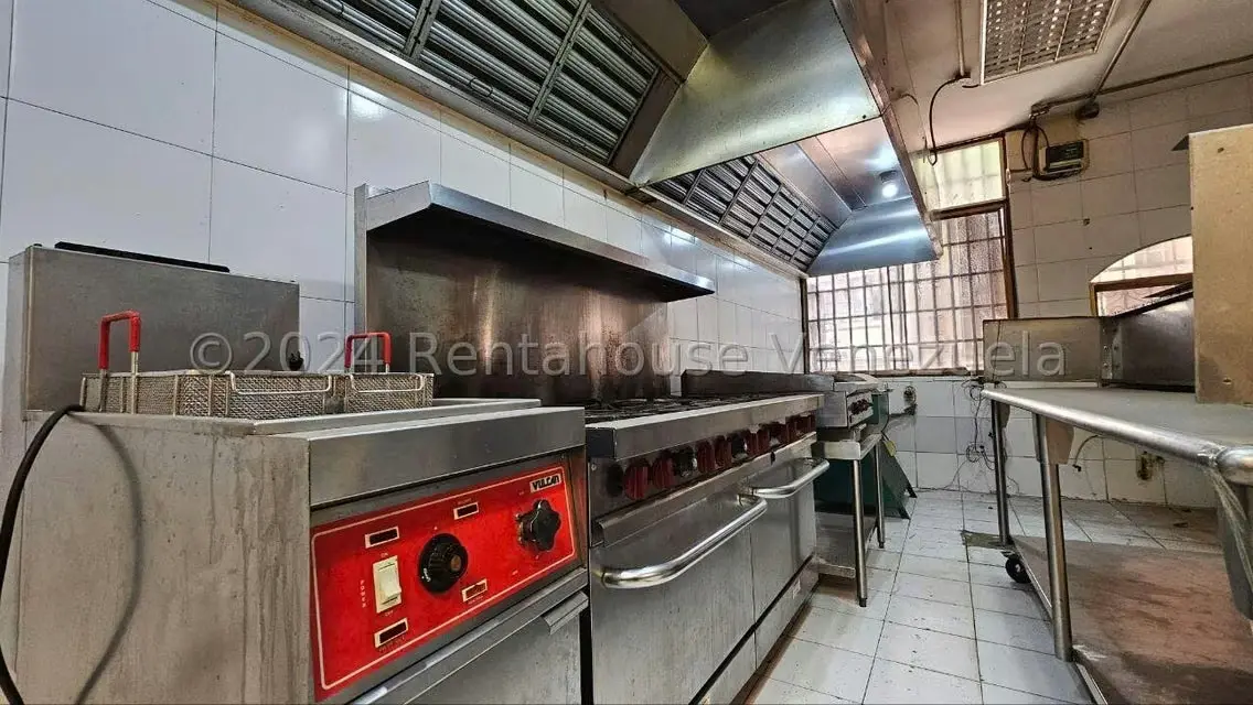 Local Comercial en Venta en Parroquia La Candelaria, Distrito Metropolitano - 35