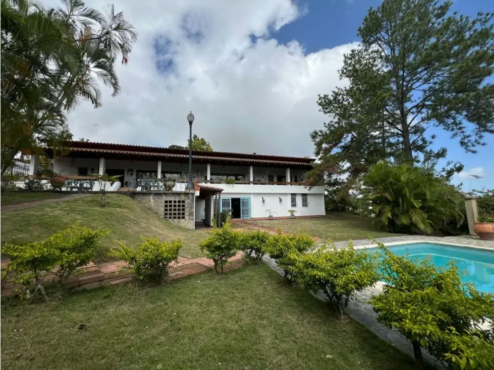 Se vende casa 950m2 10H/8B/8P Cumbres de Curumo - 5