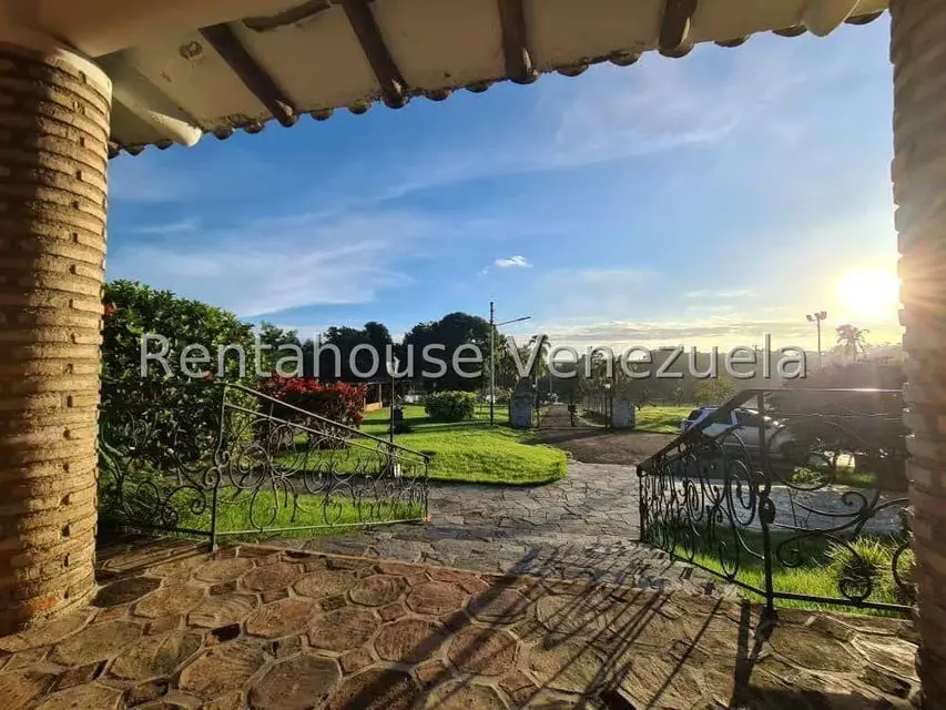 Casa (Colonial) en Venta en Barrera, Carabobo - 6