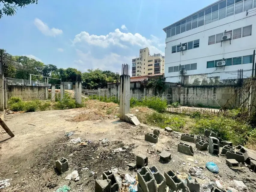 Terreno (Comercial) en Venta en Zona Este, Lara - 9