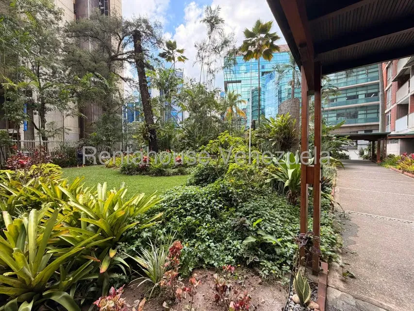 Apartamento (1 Nivel) en Venta en Campo Alegre, Distrito Metropolitano - 22