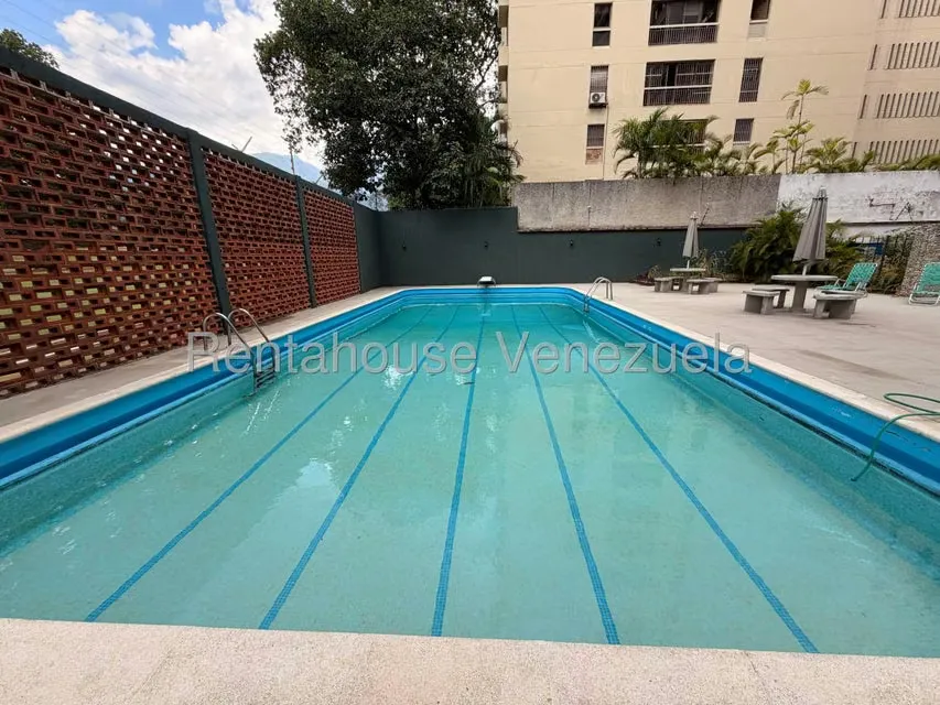Apartamento (1 Nivel) en Venta en Campo Alegre, Distrito Metropolitano - 24
