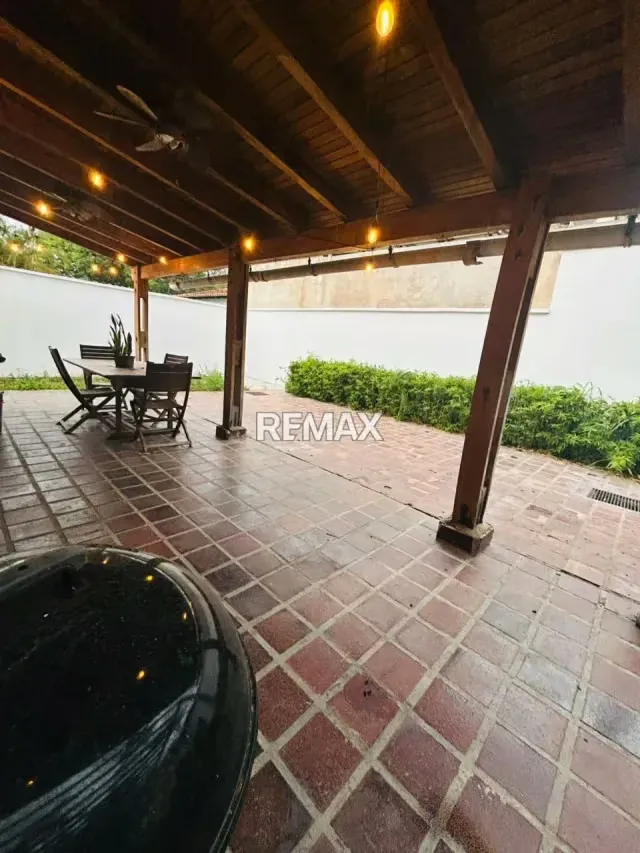 Venta casa en la urbanización PREBO III - 2