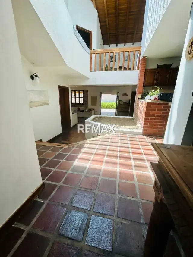 Venta casa en la urbanización PREBO III - 5