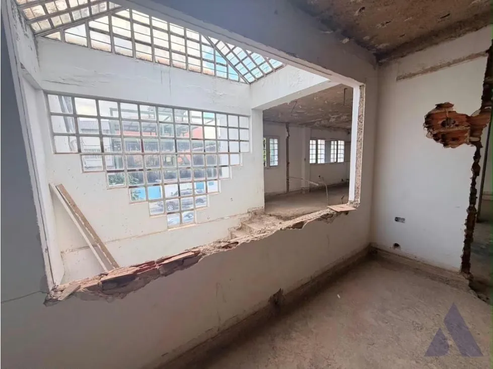 Se vende casa comercial/residencial 324m2 El Rosal 9285 - 23