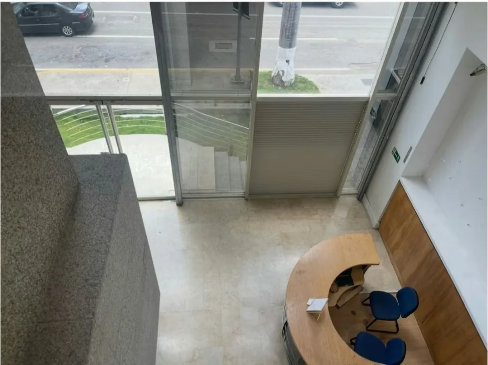 Vendo edificio c/ terraza 2080m2 Las Mercedes 4775 - 6