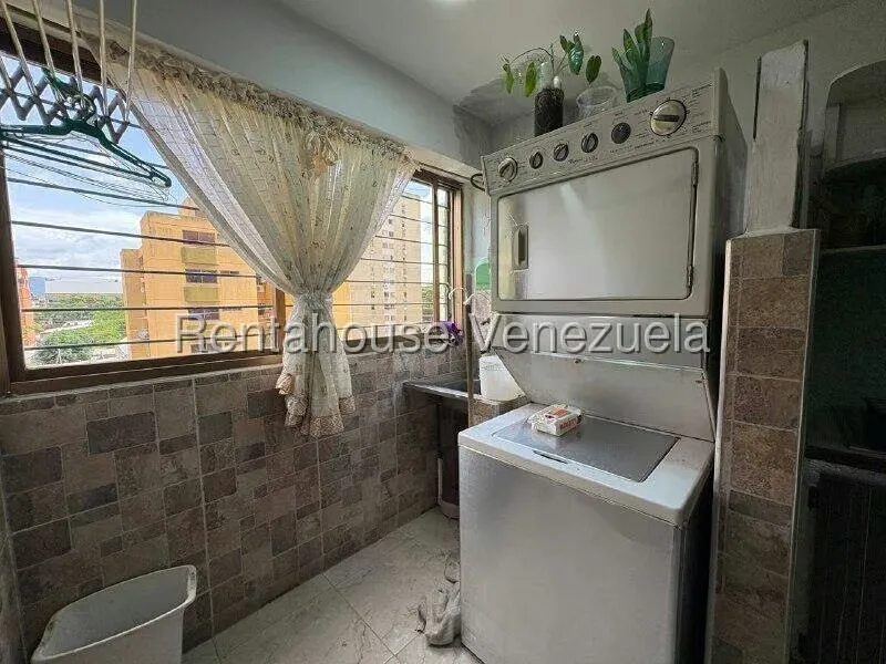 Apartamento (1 Nivel) en Venta en El Parque, Lara - 24