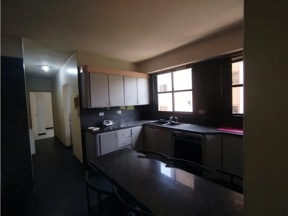 APARTAMENTO EN VENTA - URB. LA FLORIDA - 10