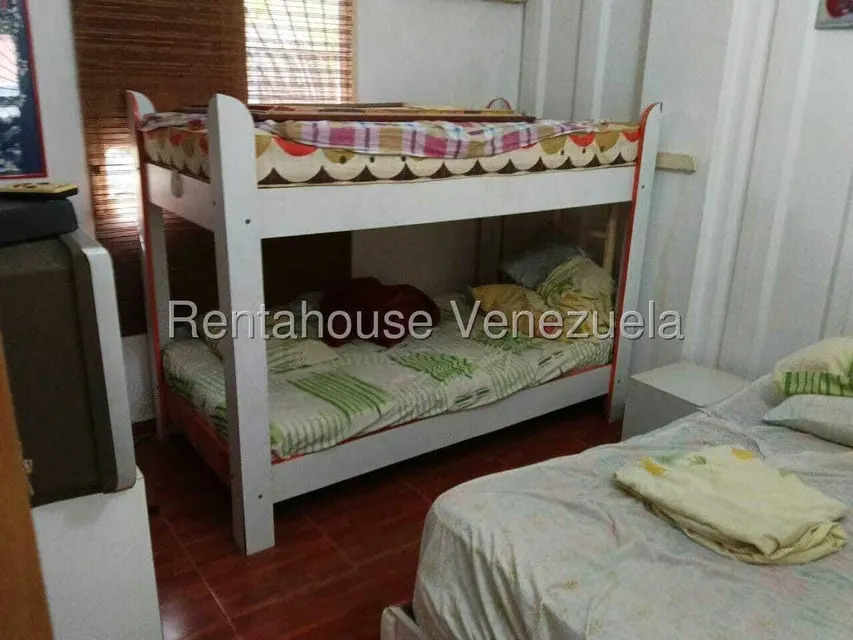 Casa (1 Nivel) en Venta en Las Mercedes de Paparo, Miranda - 11