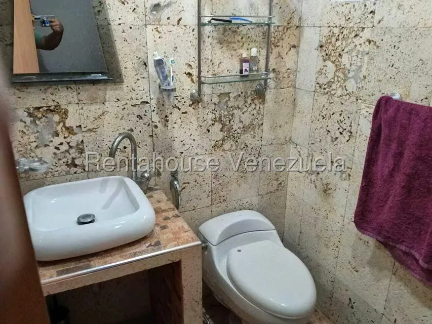 Casa (1 Nivel) en Venta en Las Mercedes de Paparo, Miranda - 14