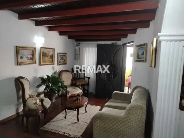 EN VENTA CASA EN URB PRADOS DEL NORTE, PALMA REAL. MATURÍN-MONAGAS - 4