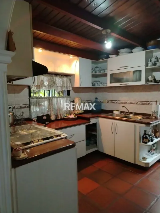 EN VENTA CASA EN URB PRADOS DEL NORTE, PALMA REAL. MATURÍN-MONAGAS - 7