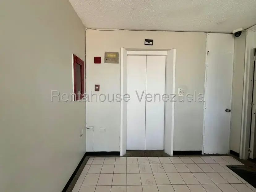 Apartamento (Penthouse) en Alquiler en Los Chorros, Distrito Metropolitano