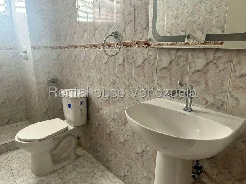 Apartamento (1 Nivel) en Venta en La Boyera, Distrito Metropolitano - 39