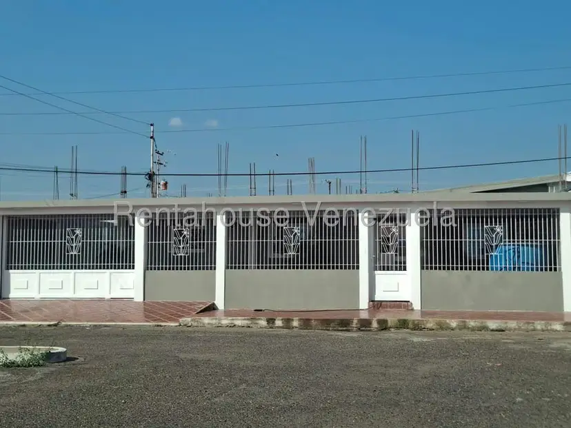 Casa (1 Nivel) en Venta en Calle 43, Zulia