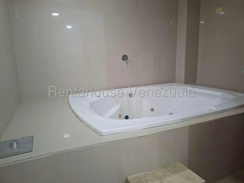 Casa (1 Nivel) en Venta en Calle 43, Zulia - 5