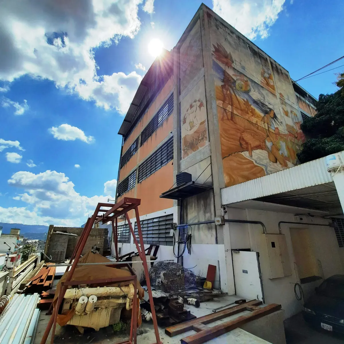 Se Vende Edificio Industrial en Boleita Norte - 18