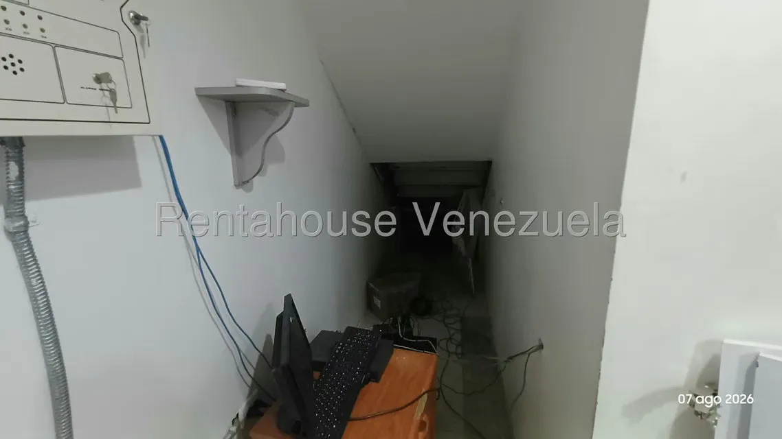Local Comercial en Alquiler en Castillete, Carabobo - 10