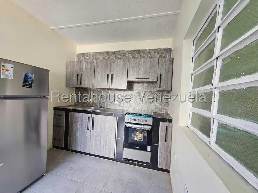 Apartamento (1 Nivel) en Alquiler en Centro, Falcon - 3