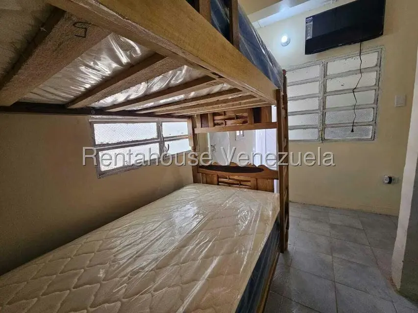 Apartamento (1 Nivel) en Alquiler en Centro, Falcon - 7
