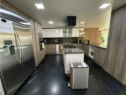 View 16