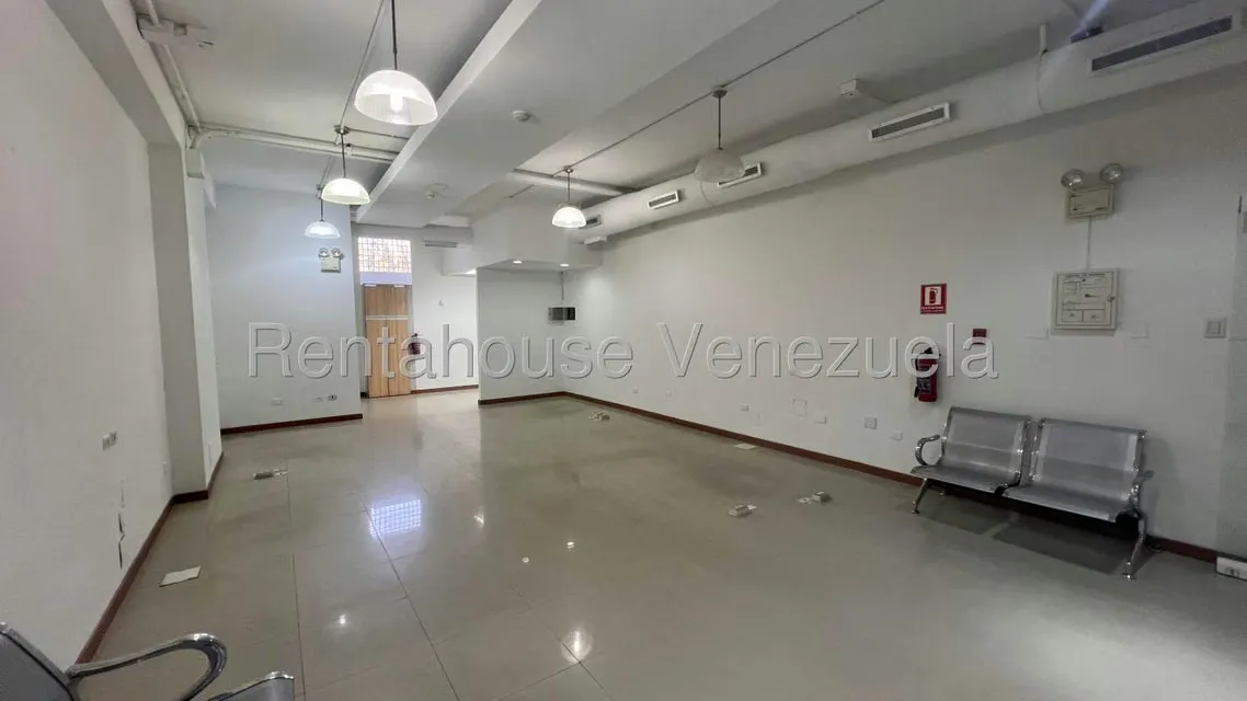 Local Comercial en Alquiler en Playa el Angel, Nueva Esparta - 4